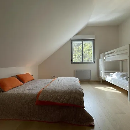 Lou Maval Holiday home